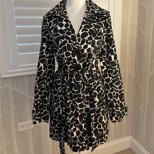 Luii Monochrome Animal Print Coat